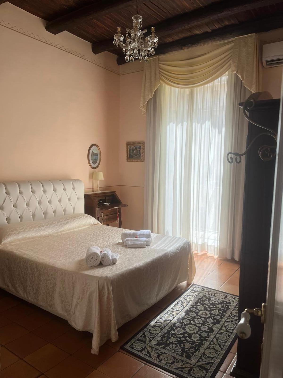 Maison Barriera - Luxury Suites - Salerno City Center Exteriér fotografie
