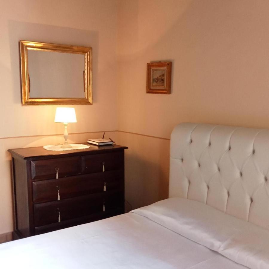 Maison Barriera - Luxury Suites - Salerno City Center Exteriér fotografie
